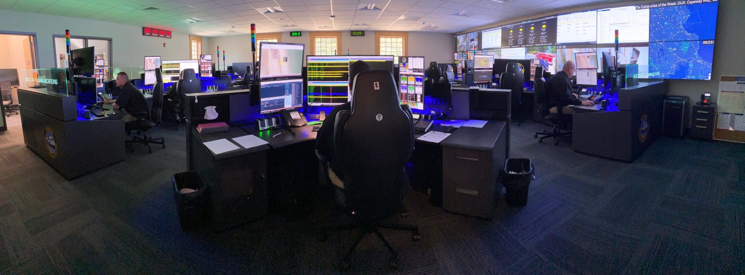 911 dispatchers at ROCCC 911